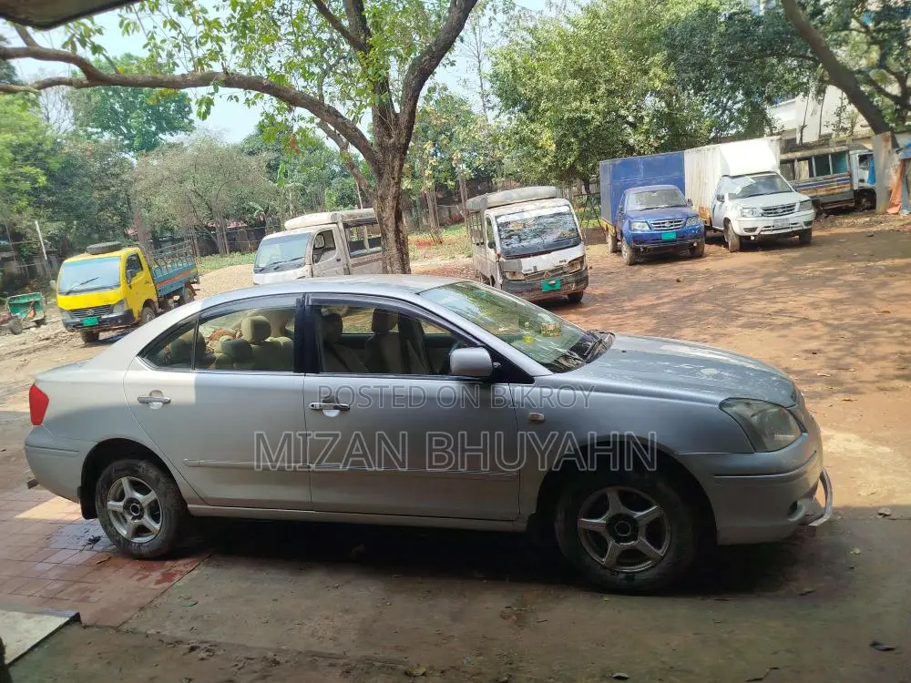 Toyota Premio 2005 Silver