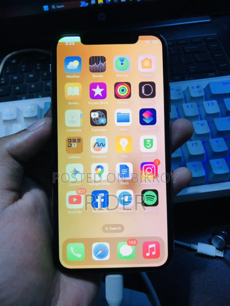 Apple iPhone X 64 GB White