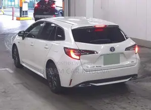 Toyota Corolla Touring WXB Perl2020 2020