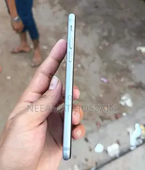 Apple iPhone 6S (Used)