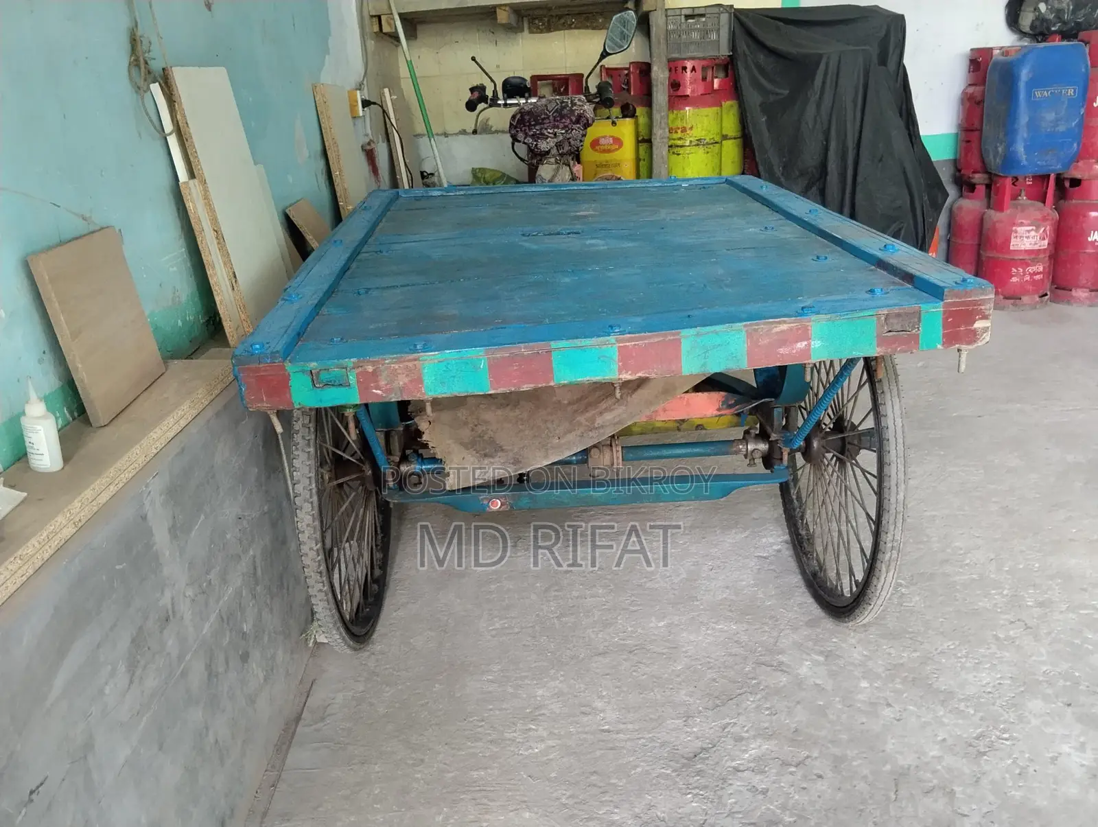 একটি মোটরের চালিত ভ্যান