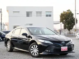 Toyota Camry Hybrid X 2021