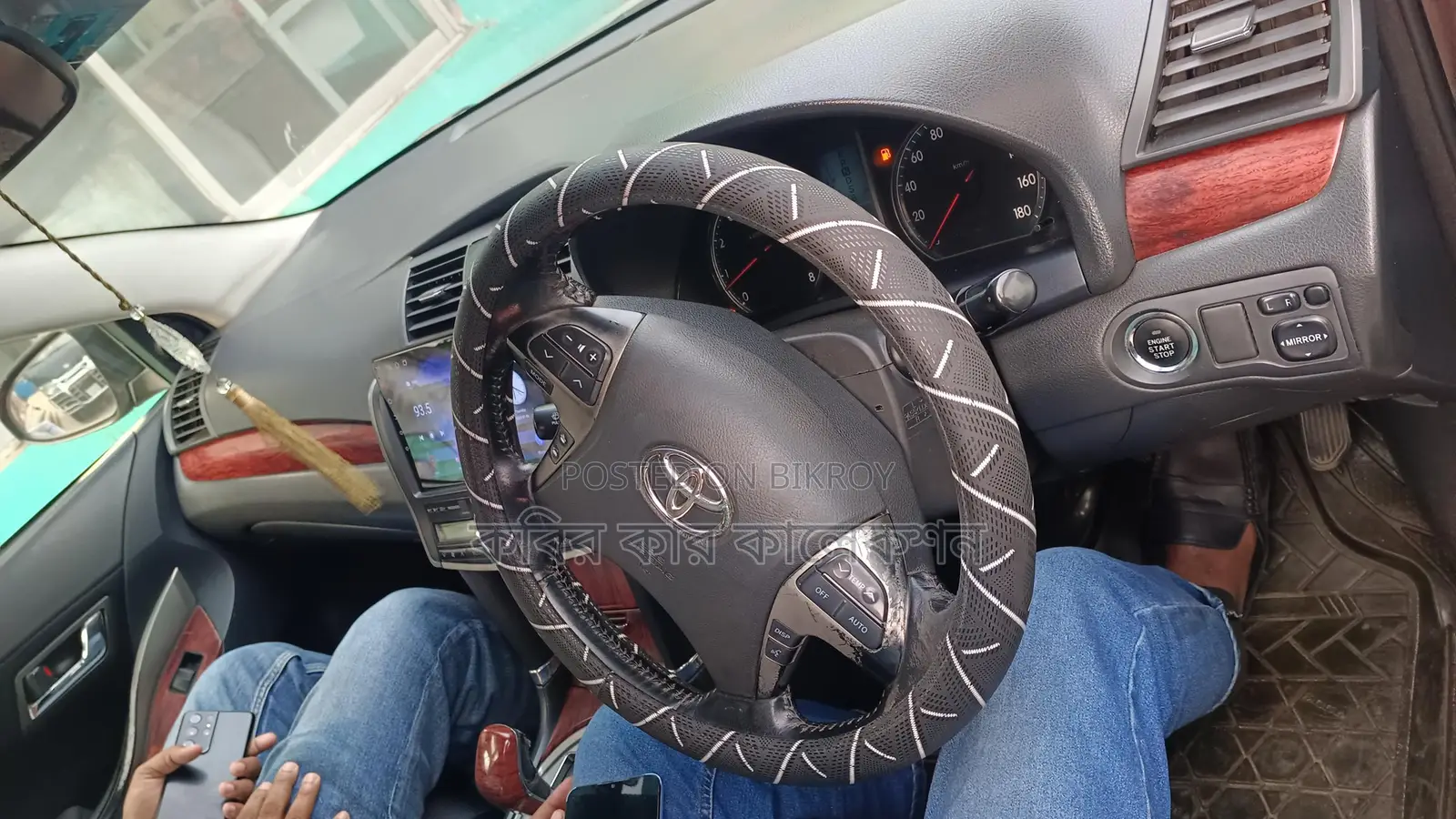 Toyota Premio push start 2011