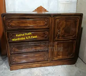 কাঁঠাল কাঠের আলমারি ৪/৫ ফুট