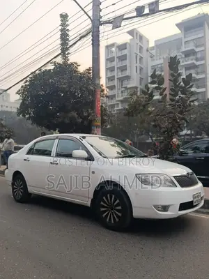 Toyota Corolla . 2004