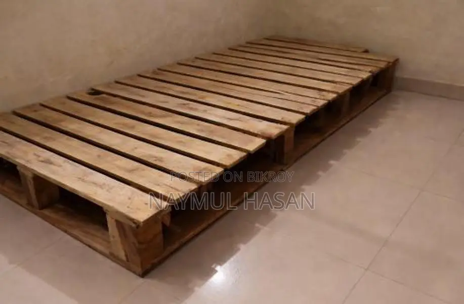 Pallet Bed