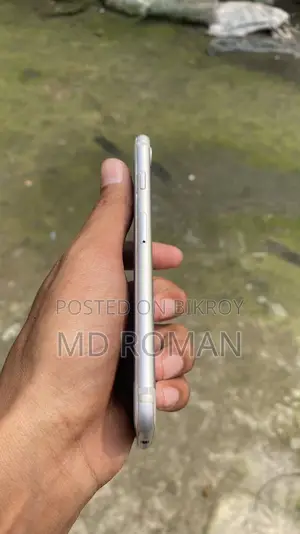 Apple iPhone 7 (Used)