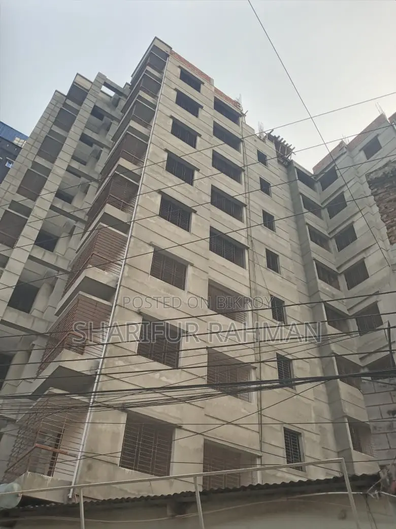 830 Sft Semi-Ready Flat for Sale at Madani Avenue, Baridhara