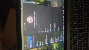 Apple MacBook Air (M1, 2020)