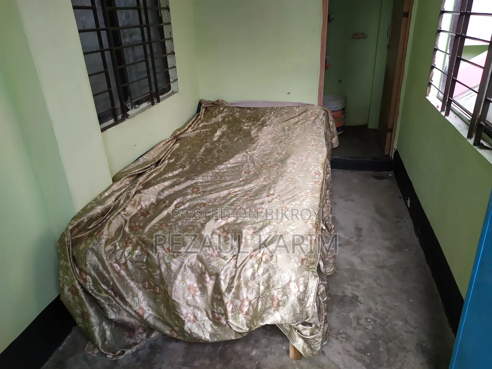 1-Room Apartment on 2nd Floor (Only for Female)