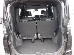 Toyota Voxy S-Z 2023