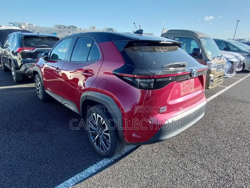 Toyota Yaris Cross Z 2 Ton 2021
