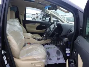 Toyota Alphard Executive Lounge 2021