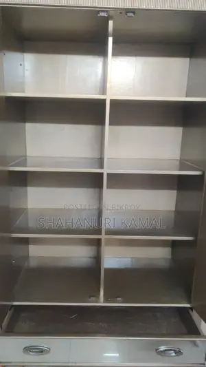 Shegun Kath Mirror 4part Almirah for Sale