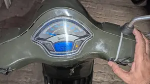 Vespa VXL 125 . 2020