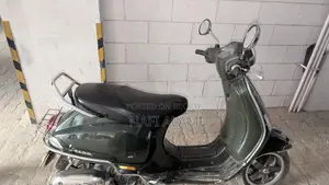 Vespa VXL 125 . 2020