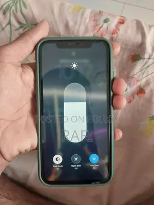 Apple iPhone 11 (Used)
