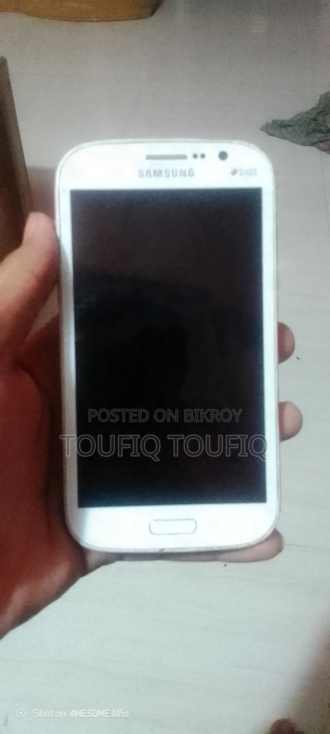 Phone 2GB (Used)