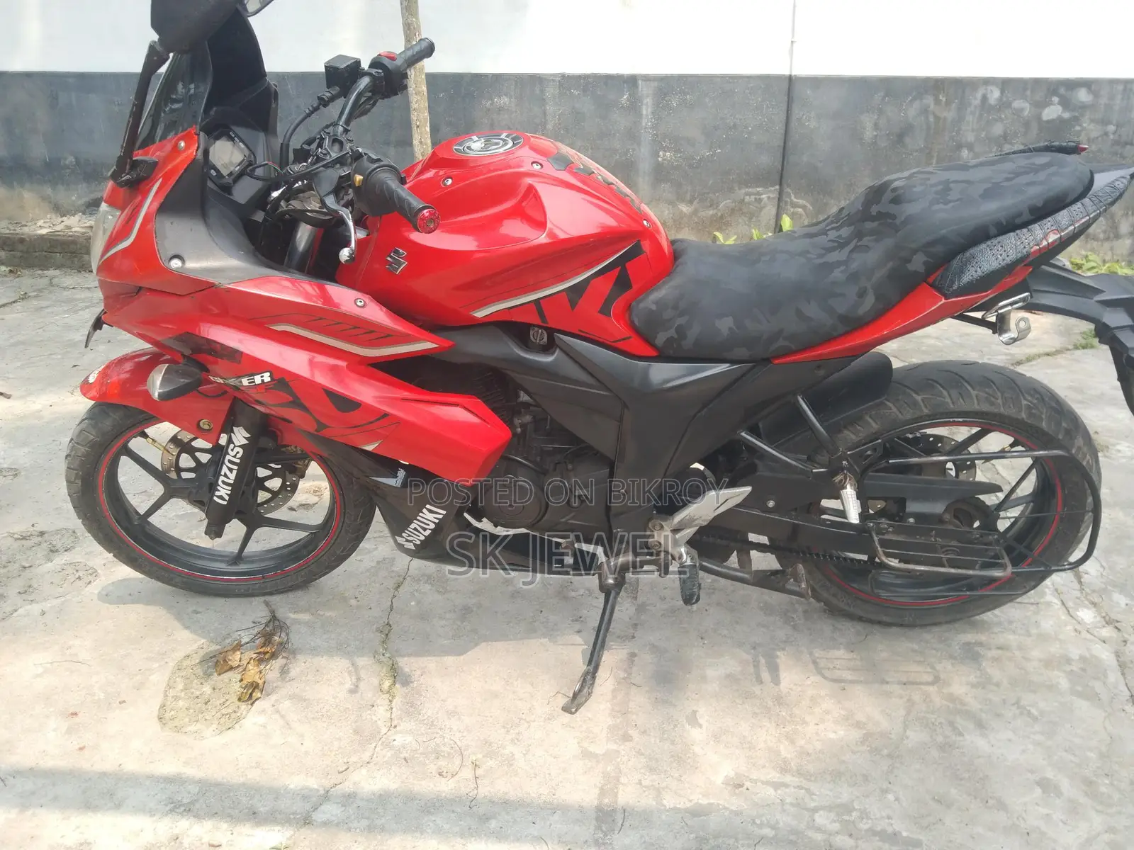 Suzuki Gixxer SF 2017