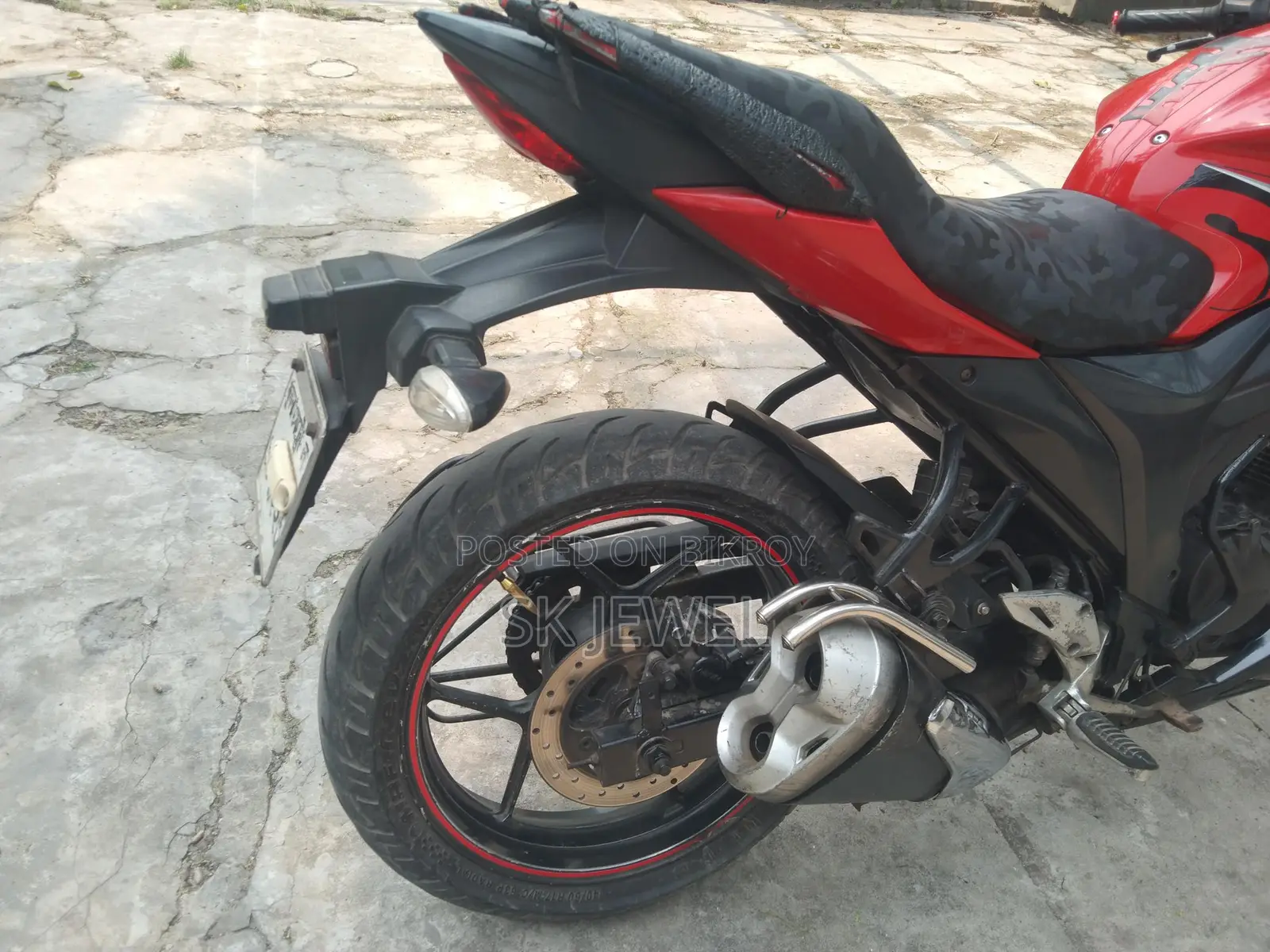 Suzuki Gixxer SF 2017