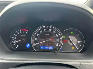 Toyota Esquire GI Premium (Octane) 2020