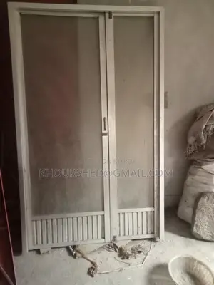 মেন রুমের দরজা