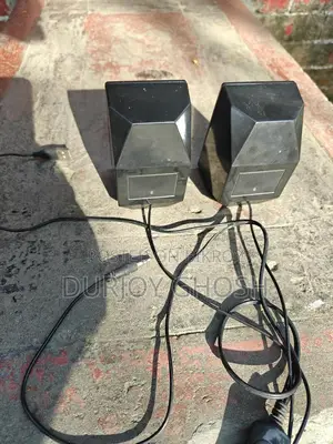 D7 Multimedia Speaker With 3.5 Aux Connectivity