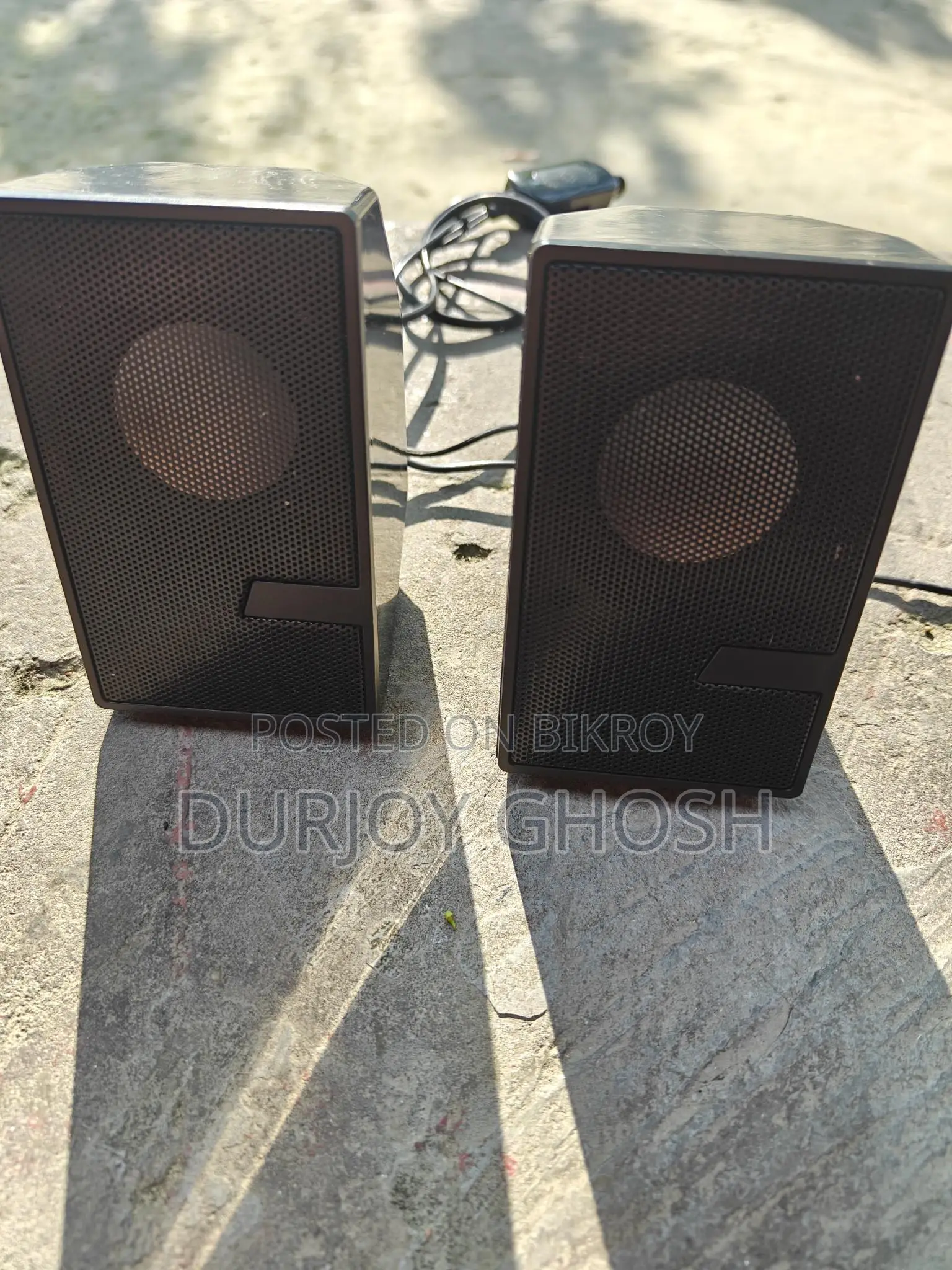 D7 Multimedia Speaker With 3.5 Aux Connectivity