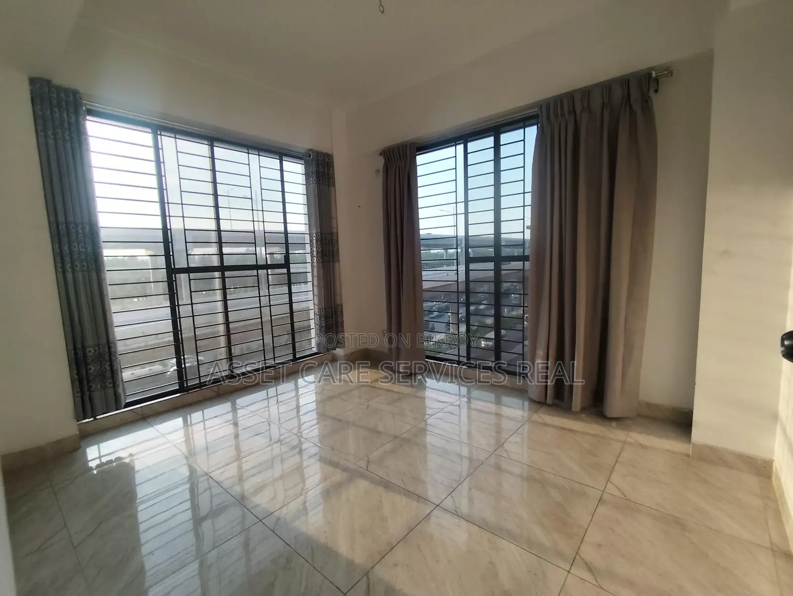 3-Bed Un-Furnished Exclusive Apartment for Rent in North Banani
