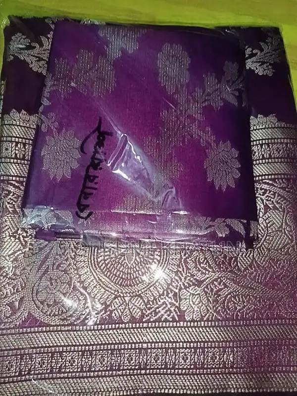 সিল্ক শাড়ি