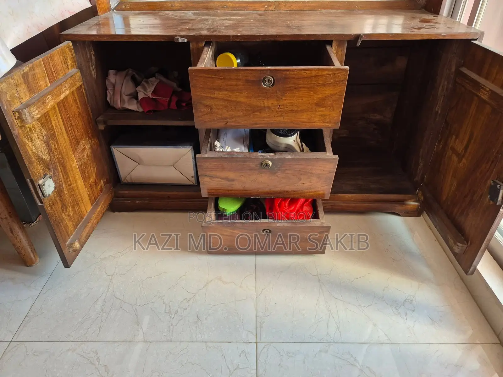 Dressing Table