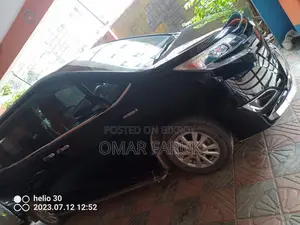 Toyota Noah 2017