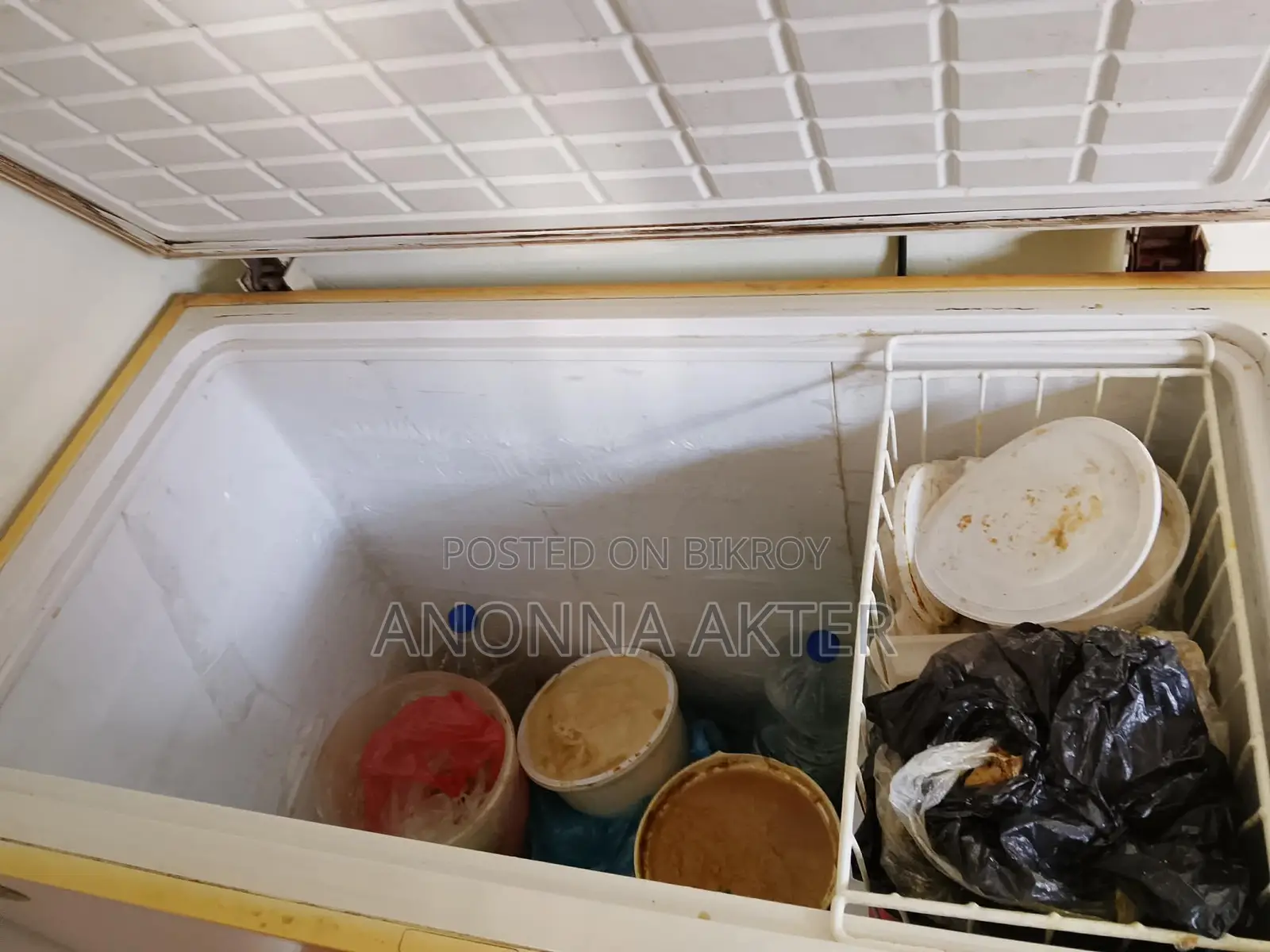 Urgent Sale – LG Butterfly Deep Freezer