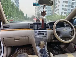 Toyota Corolla G 2004