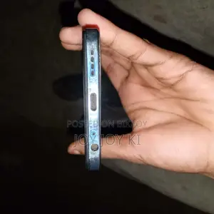 Infinix hot 40i (ব্যবহৃত)