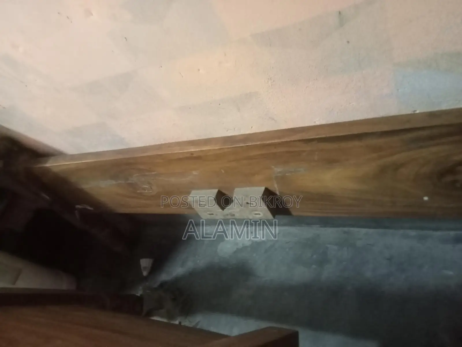 কাঠের খাট