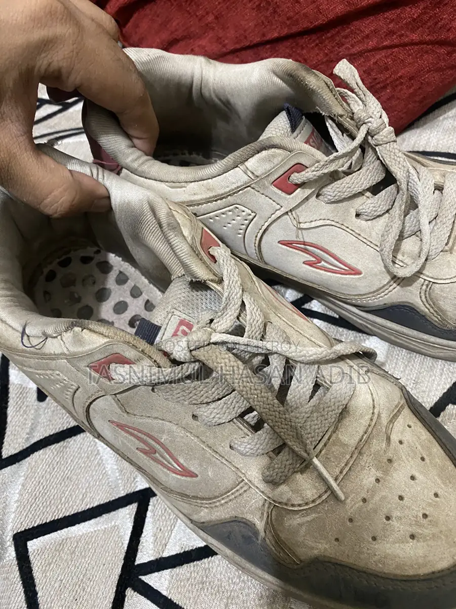 Indian Sneaker