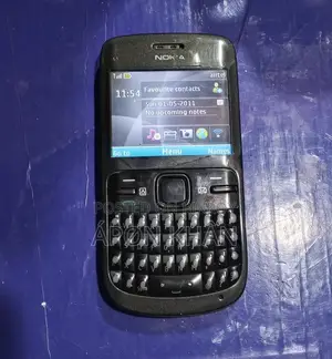 Nokia C3 . (Used)