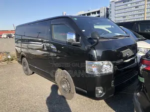 Toyota Hiace SUPER GL DARK PRIME 2022