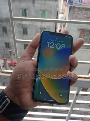 Apple iPhone 11 Pro . (Used)