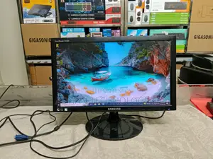 Samsung SA300 – 19” HD LED Wide Screen Monitor