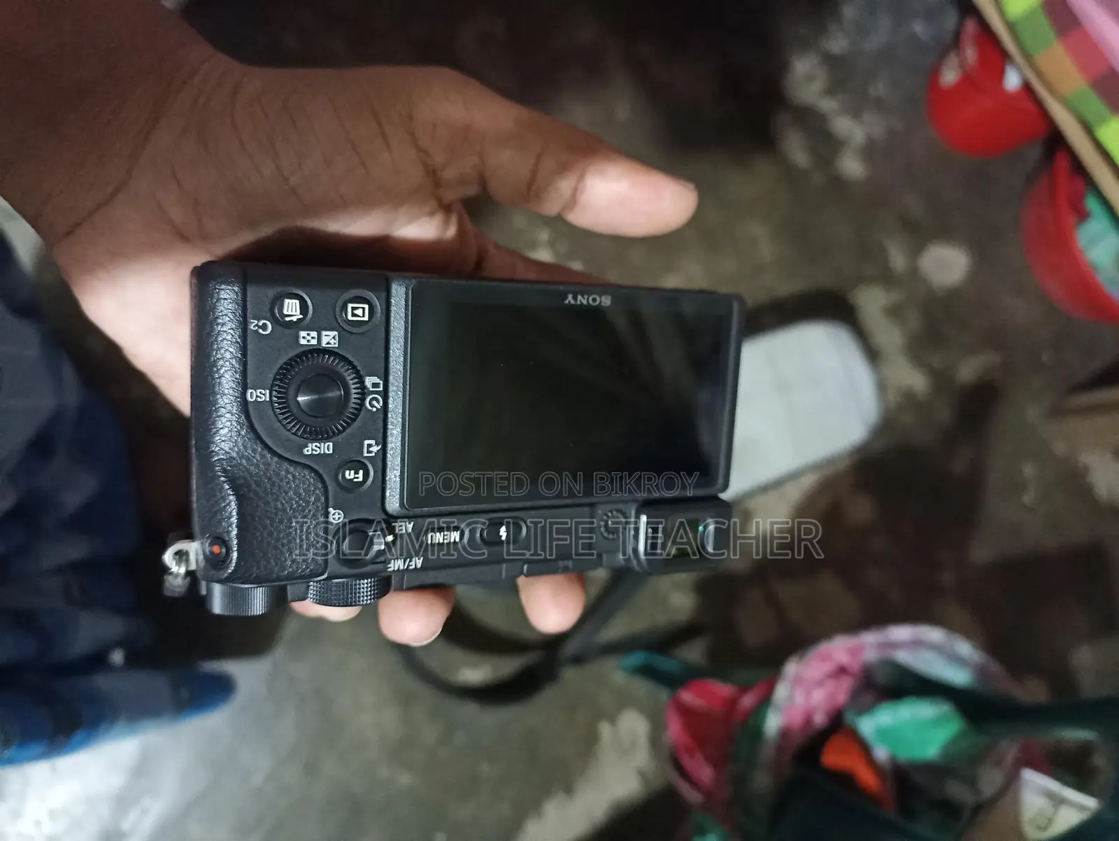 Sony A6400 (Only body)