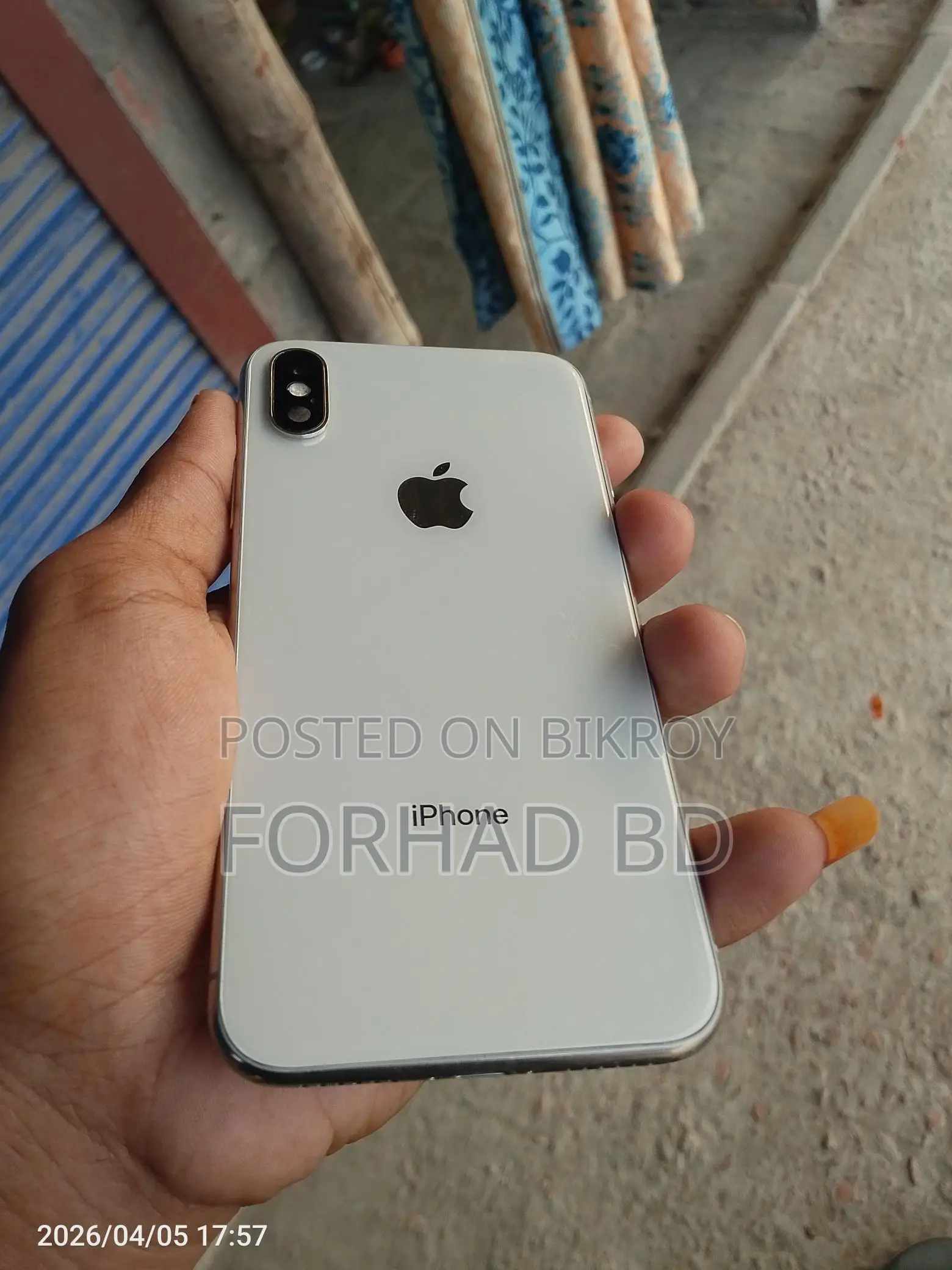 Apple iPhone X (Used)