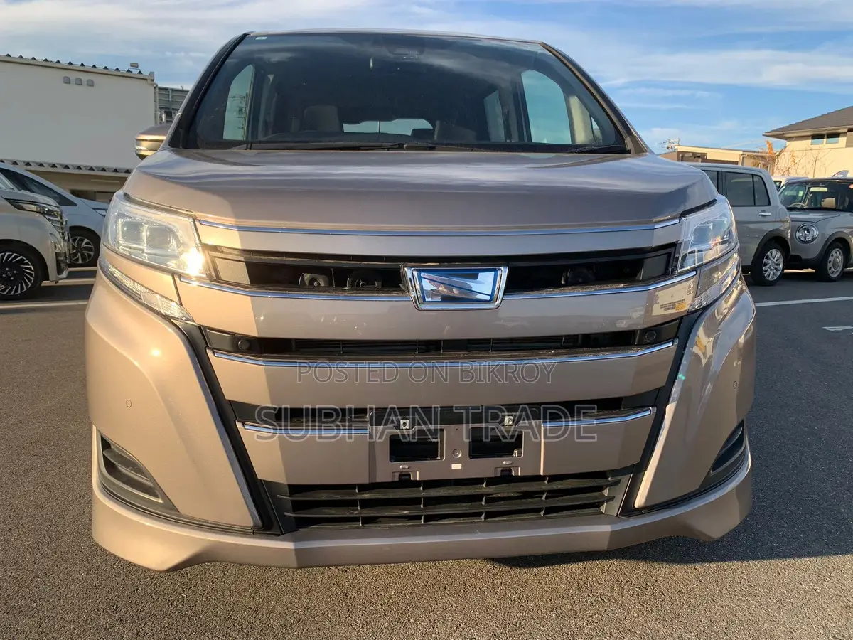Toyota Noah X HYBRID BRONZE 2021