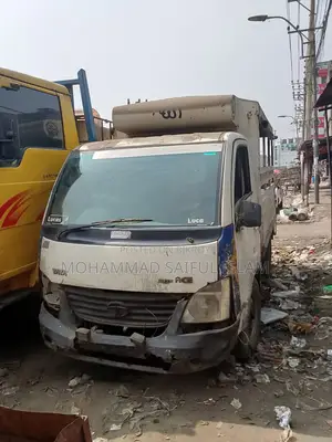 Tata Laguna 2016