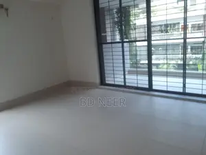 গুলশান-২ এ আনফার্নিশড ৩ বেডরুমের ফ্ল্যাট ভাড়া