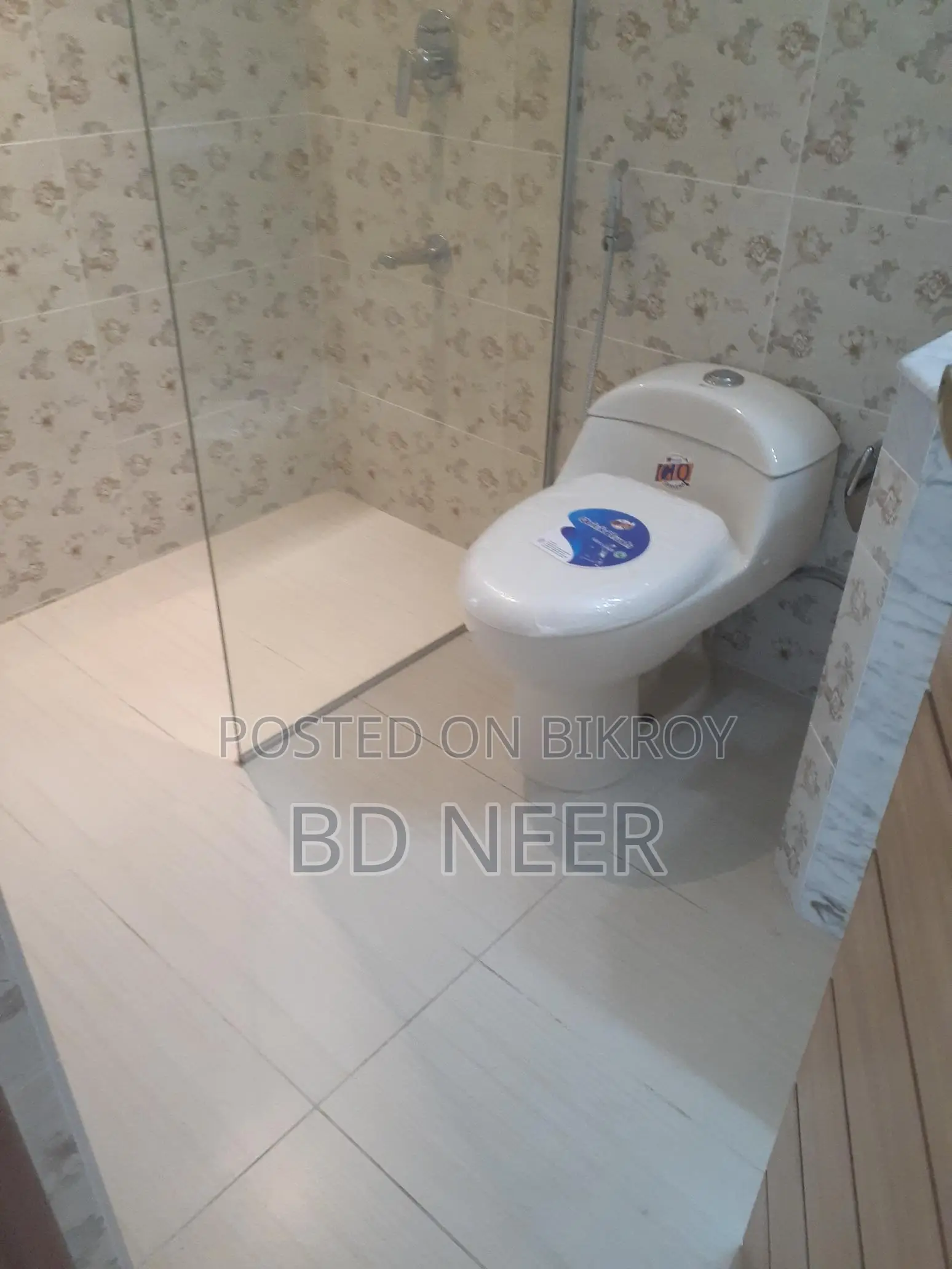 গুলশান-২ এ আনফার্নিশড ৩ বেডরুমের ফ্ল্যাট ভাড়া
