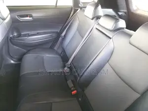 Toyota Corolla Cross Z Nardo Grey 2023