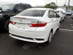 Honda Grace LX 2020