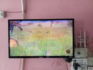 Glamour 32" Double glass Smart TV